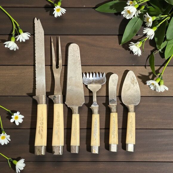 Vintage Regent Sheffield 19 + 6 Pcs Golden Prestige Cutlery Set - Picture 13 of 16